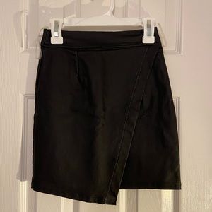 Black (fake) Leather Skirt